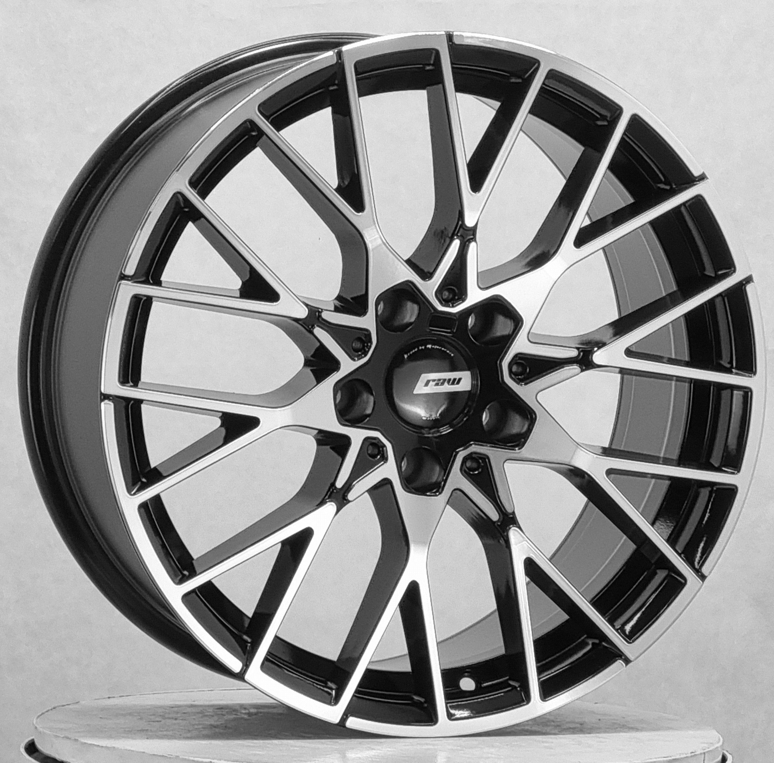 MC-B28 PRETO DIA (3)