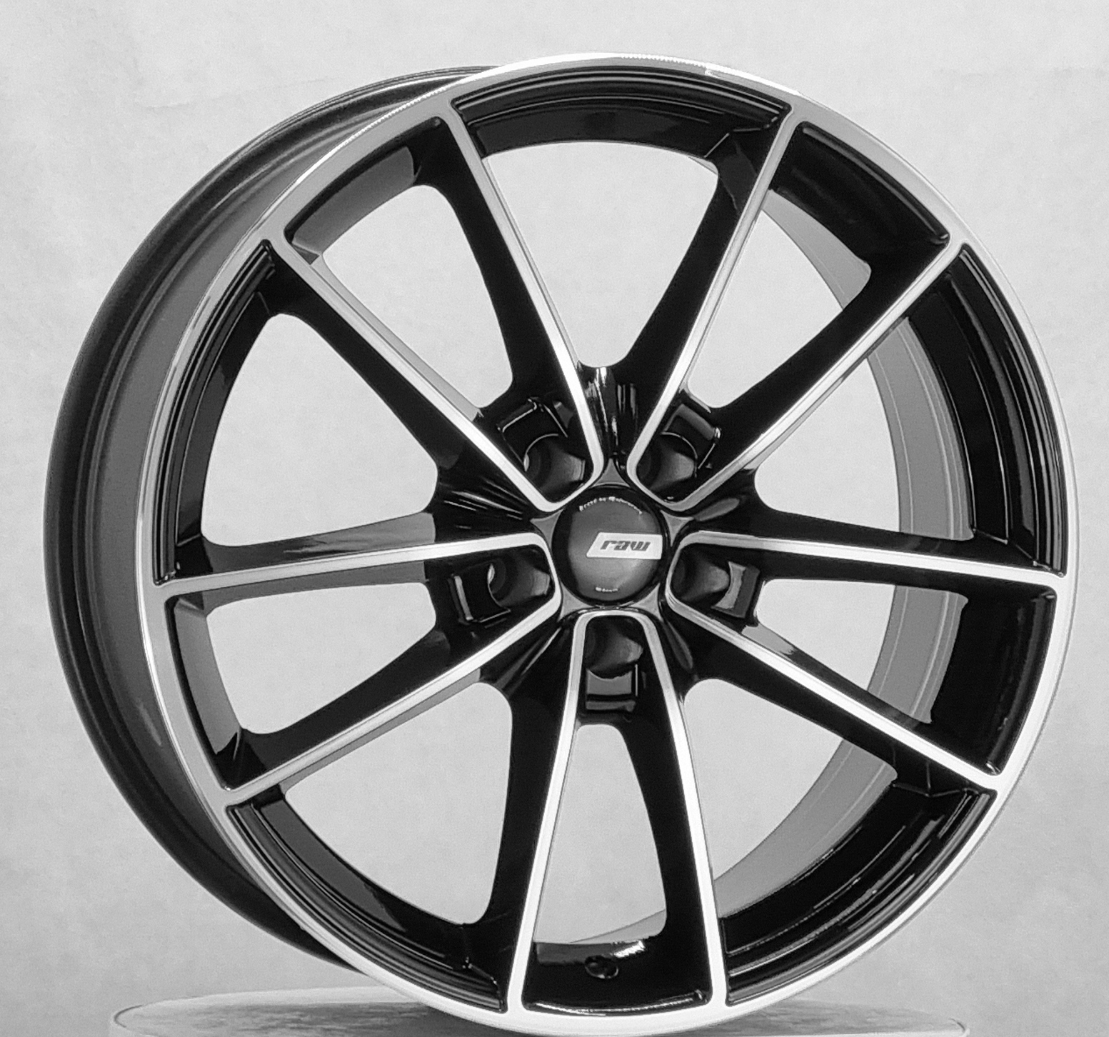 MC-P09 PRETO DIA (2)